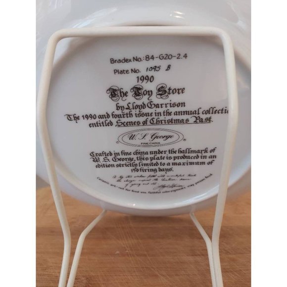 Collector's Plate, W. L George, Fine China, "The Toy Store" by Lloyd Garrison - Picture 4 of 4